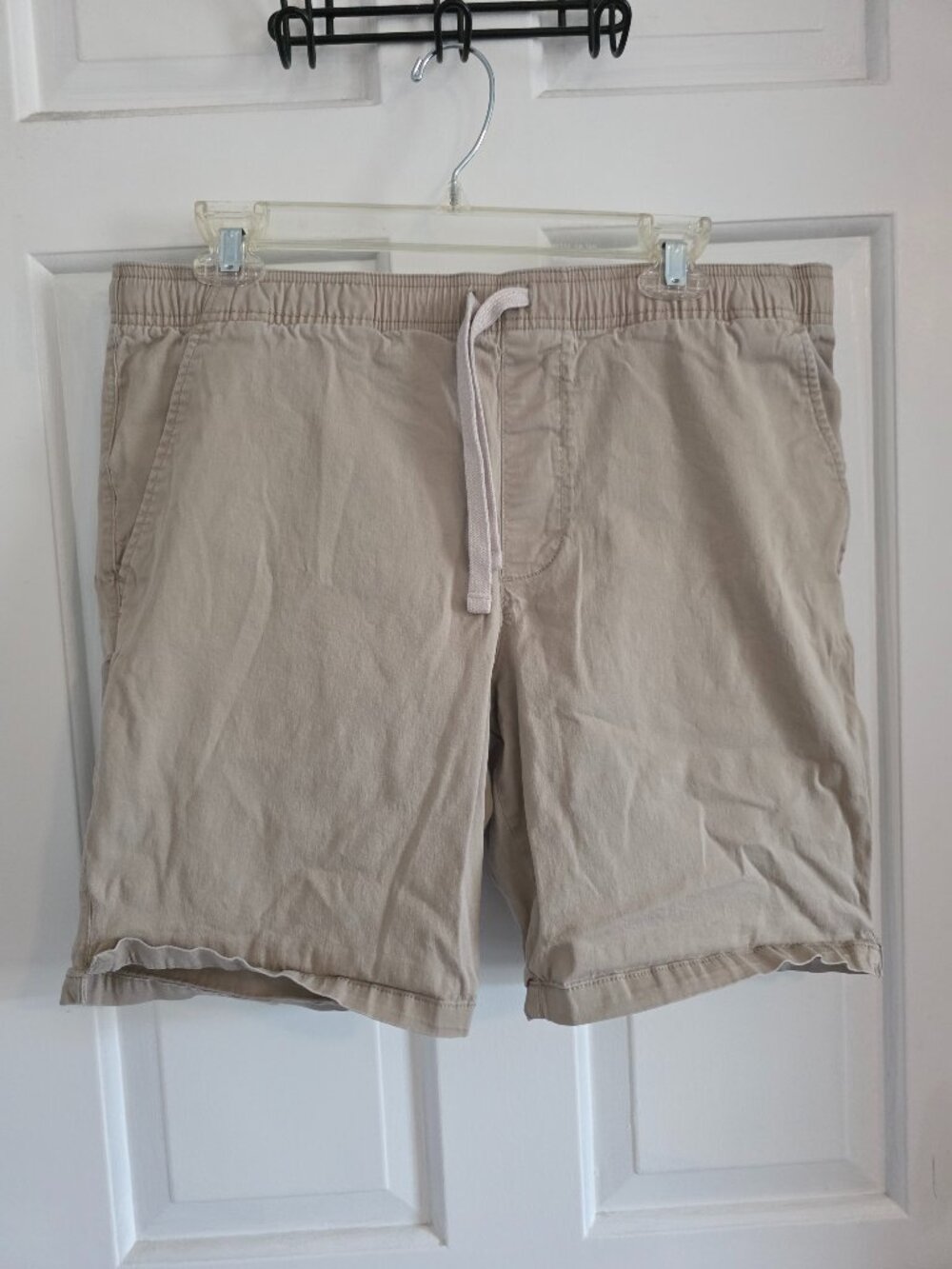 GoodieNow & Co Mens Beige Khaki Drawstring Casual Shorts Size Medium